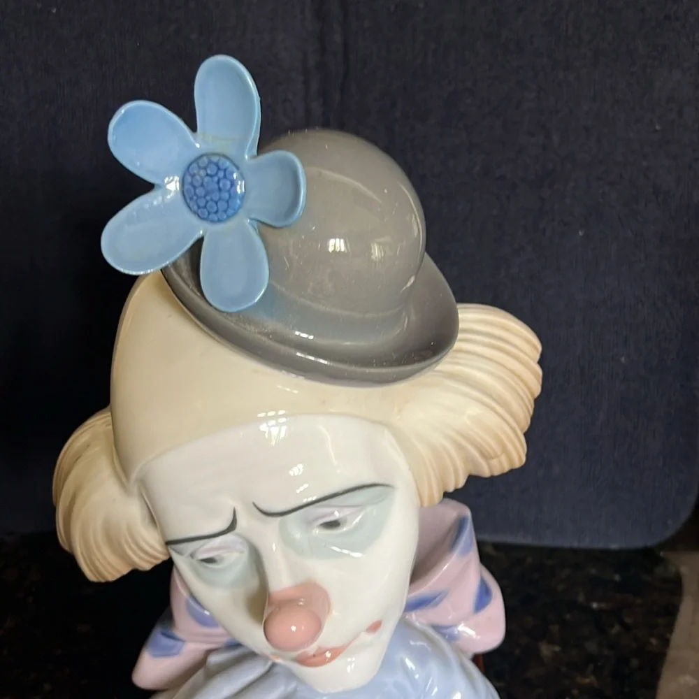 Vintage 1980’s Lladro pensive Clown bust #5130 with wood base and original box - Picture 7 of 17